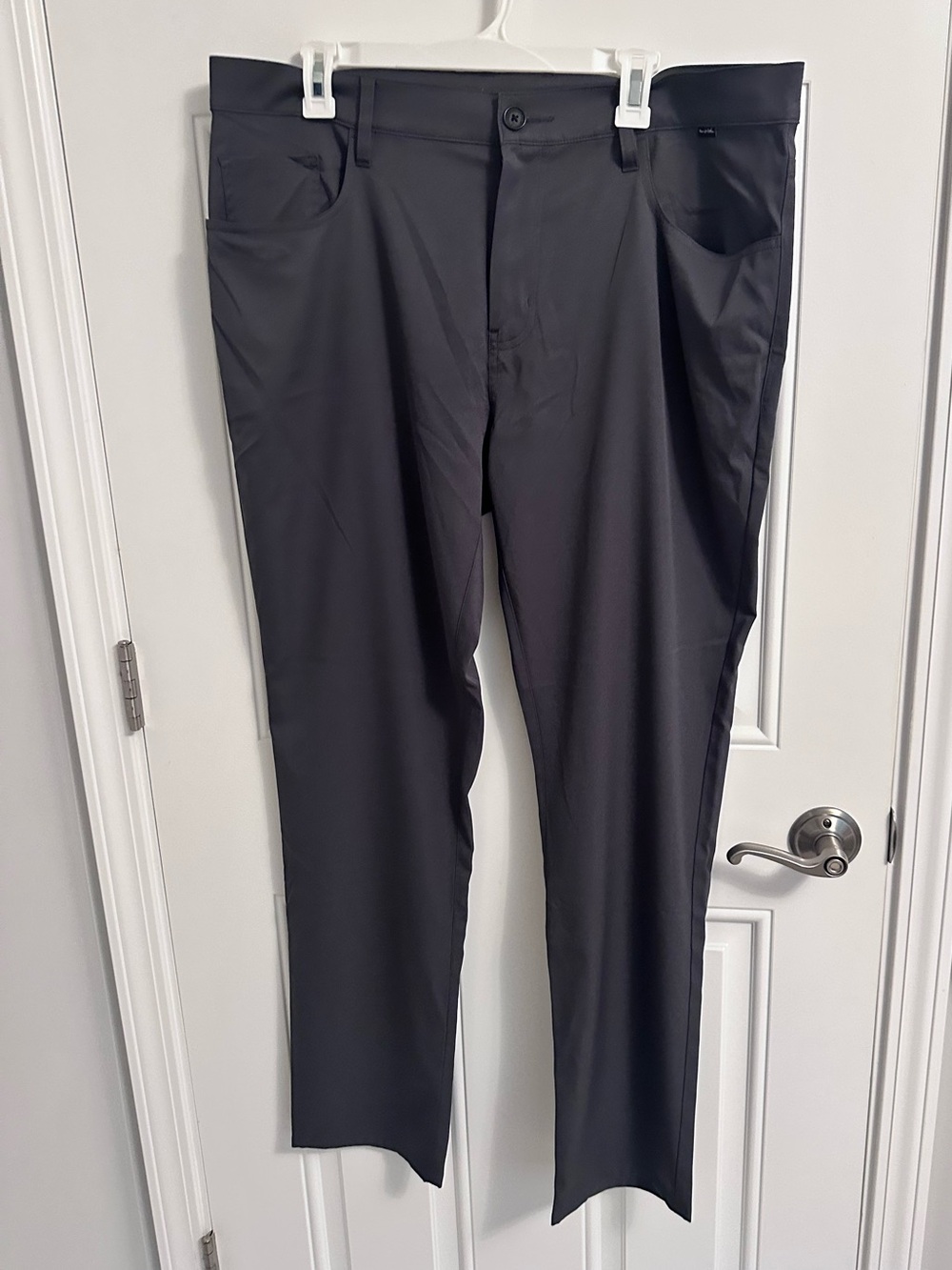 Travis Mathew Pants Mens Size 38 Gray Performance Stretch Golf